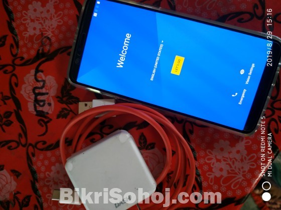 Oneplus 5t 8gb ram 128gb rom